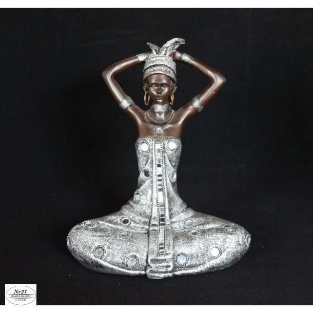 Afrika Dame siddende 19cm