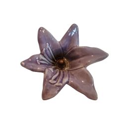 Blomst i lilla keramik 7 x 12cm